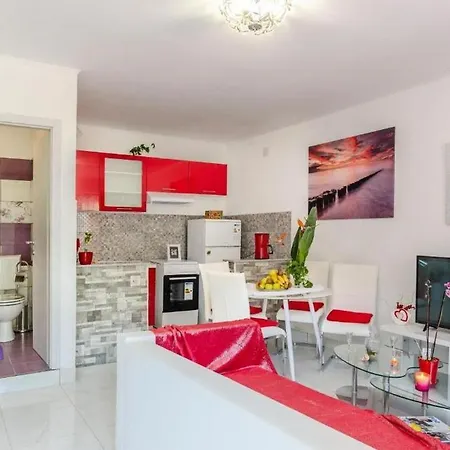 House Kata-babina 別荘