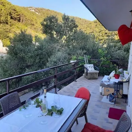 House Kata-babina Hébergement de vacances